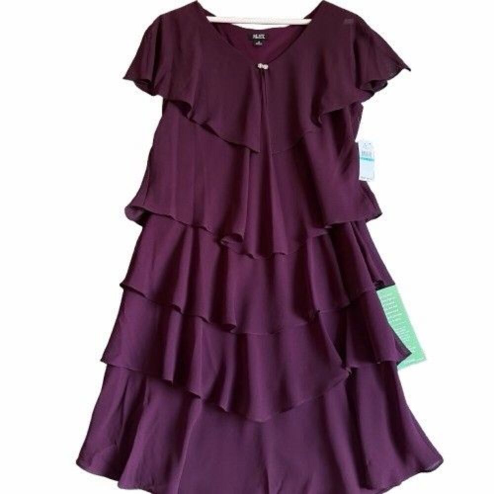 New SLNY Women’s Color Fig Tiered Ruffle Dress Size 16 NWT Missy SLII7525 Glam